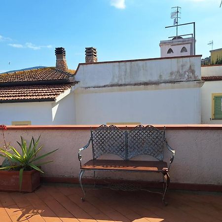 Frontemare Lägenhet Porto Santo Stefano  Exteriör bild